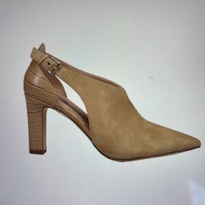 Women's Pointed Toe Tan Slingback Pump